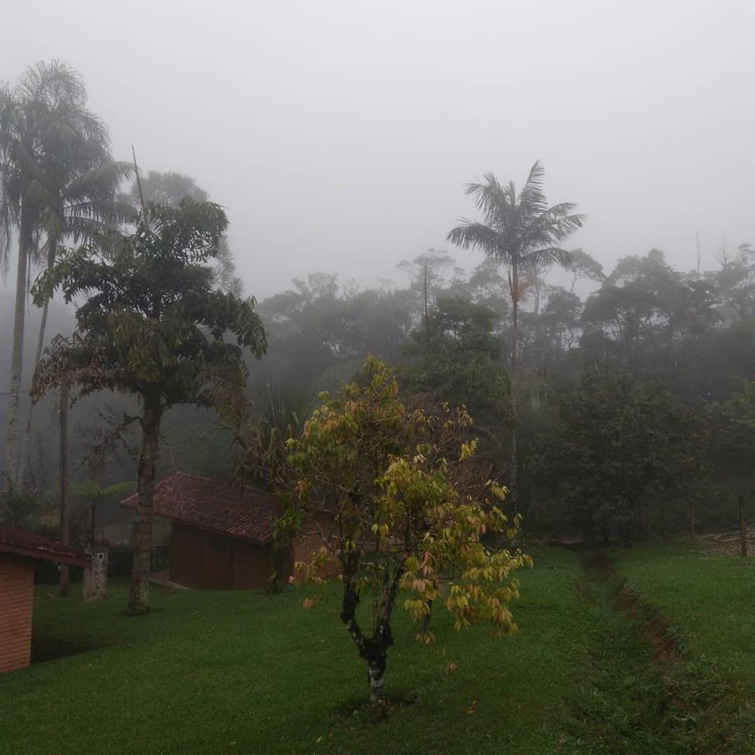 Pousada Recanto Dos Pinheiros Pilar do Sul Extérieur photo